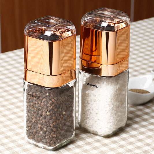 Manual pepper grinder